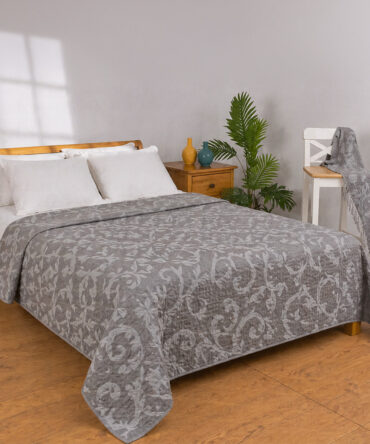 Printed Honeycomb Coverlet (240 × 260 cm)